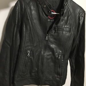 Charcoal black leather jacket with zippers on arms